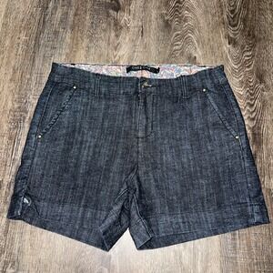 One 5 One~size 8~Women's Light weight Jean Shorts